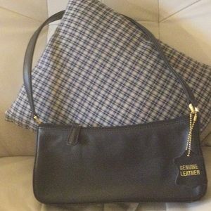 Small black leather Giani Bernini handbag